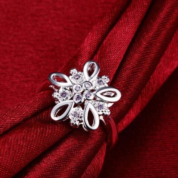 JT New Silver-Plated Cubic Zirconia Ring Size 7 - Picture 1 of 8